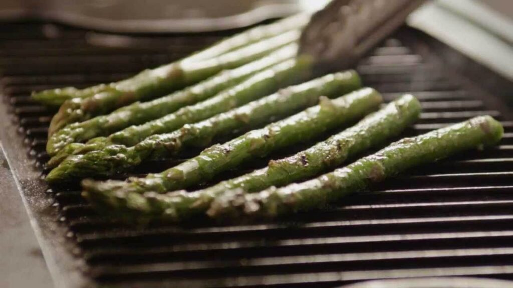 Barbecued asparagus recipe