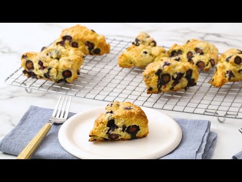 Blueberry and buttermilk scones